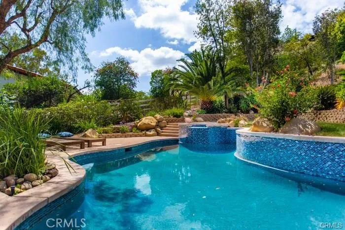 5 Buckskin Road Bell Canyon, CA 91307