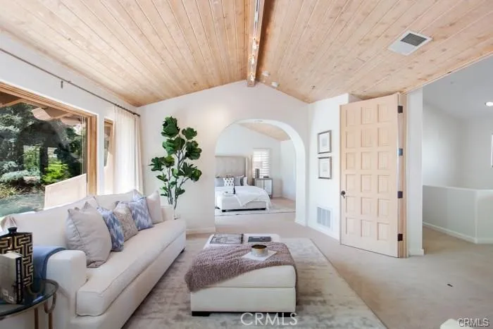 5 Buckskin Road Bell Canyon, CA 91307