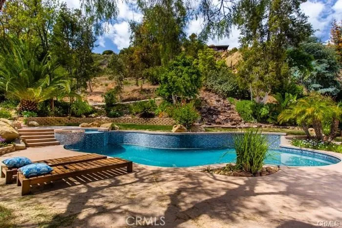 5 Buckskin Road Bell Canyon, CA 91307