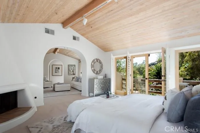 5 Buckskin Road Bell Canyon, CA 91307