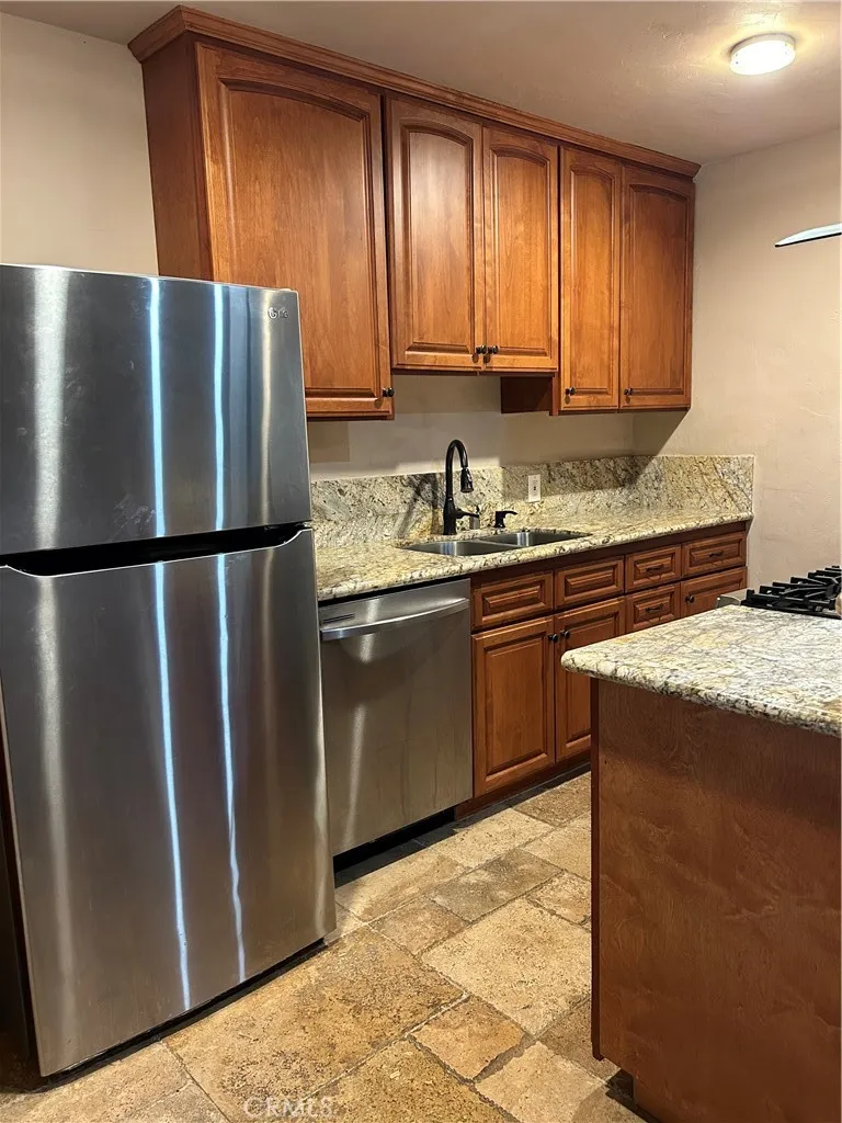 3643 Brockton Avenue #B Riverside, CA 92501