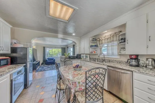 1212 Waring Street Seaside, CA 93955