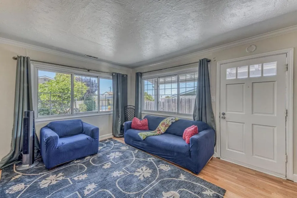 1212 Waring Street Seaside, CA 93955