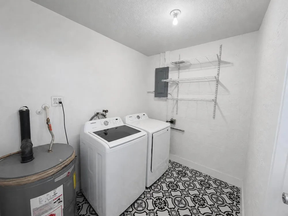 2821 Duke Lane Delray Beach, FL 33445