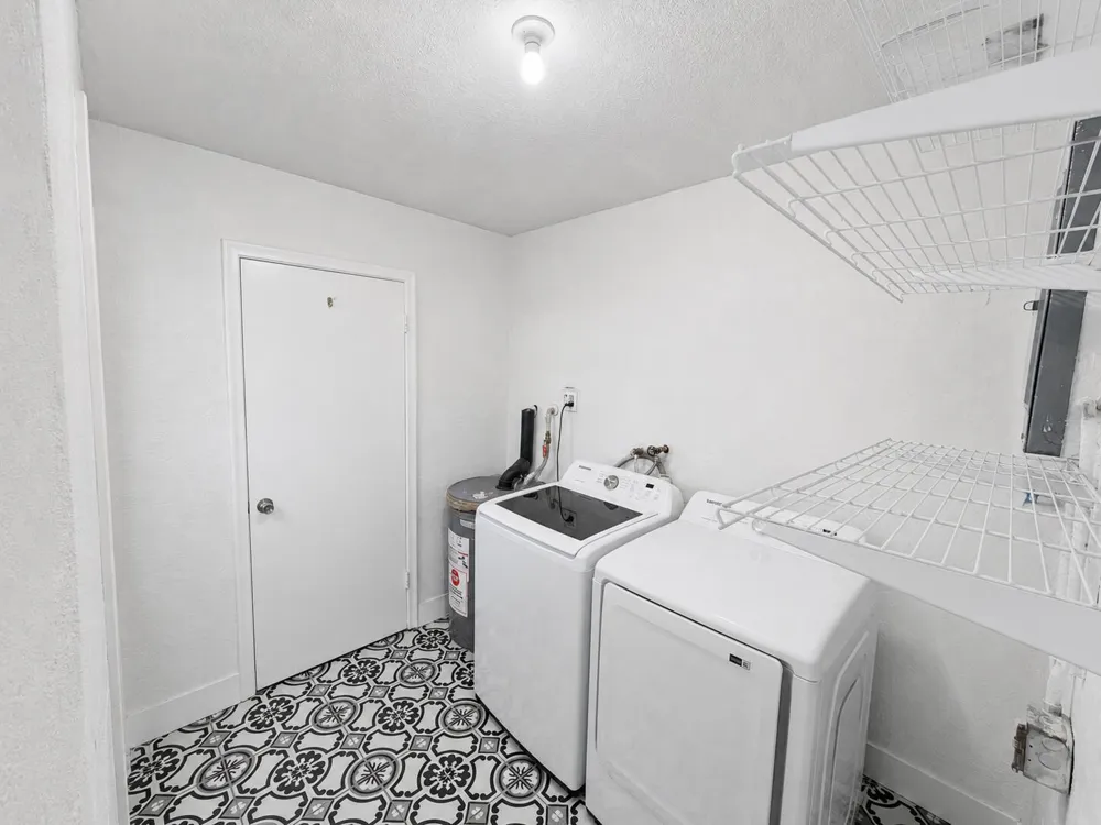 2821 Duke Lane Delray Beach, FL 33445