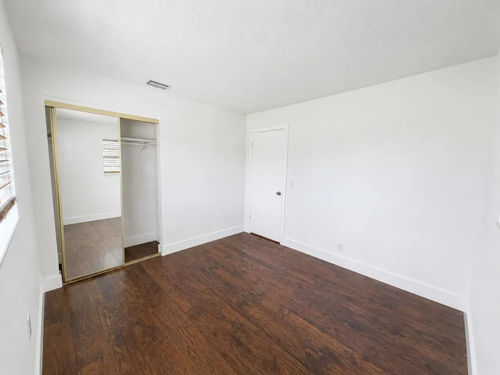 2821 Duke Lane Delray Beach, FL 33445