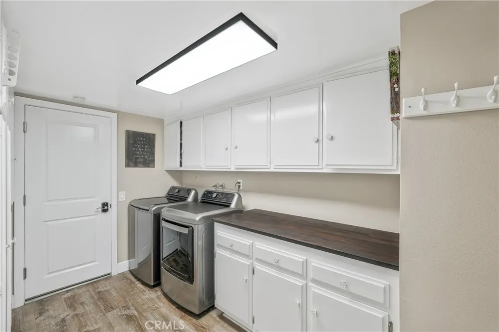 16266 Tisbury Huntington Beach, CA 92649