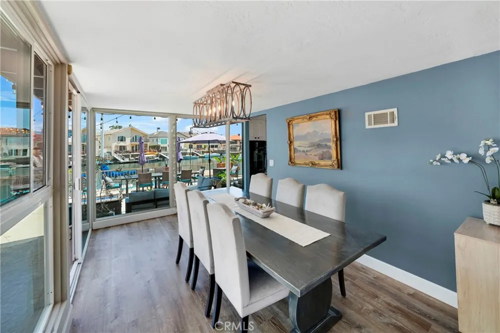 16266 Tisbury Huntington Beach, CA 92649