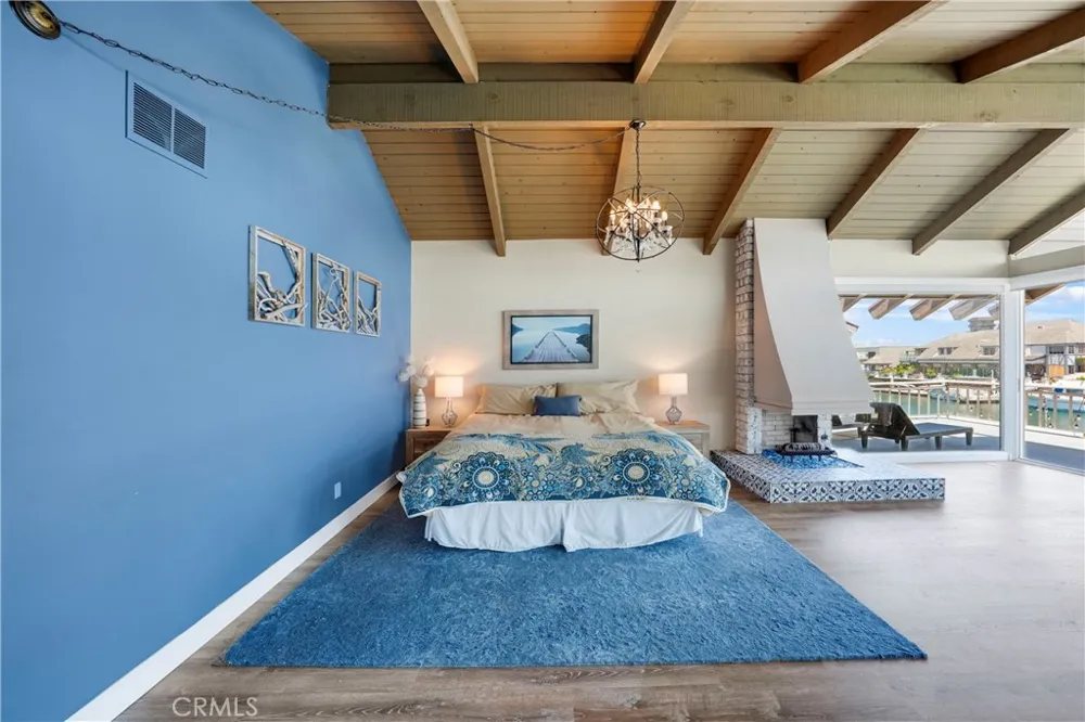 16266 Tisbury Huntington Beach, CA 92649
