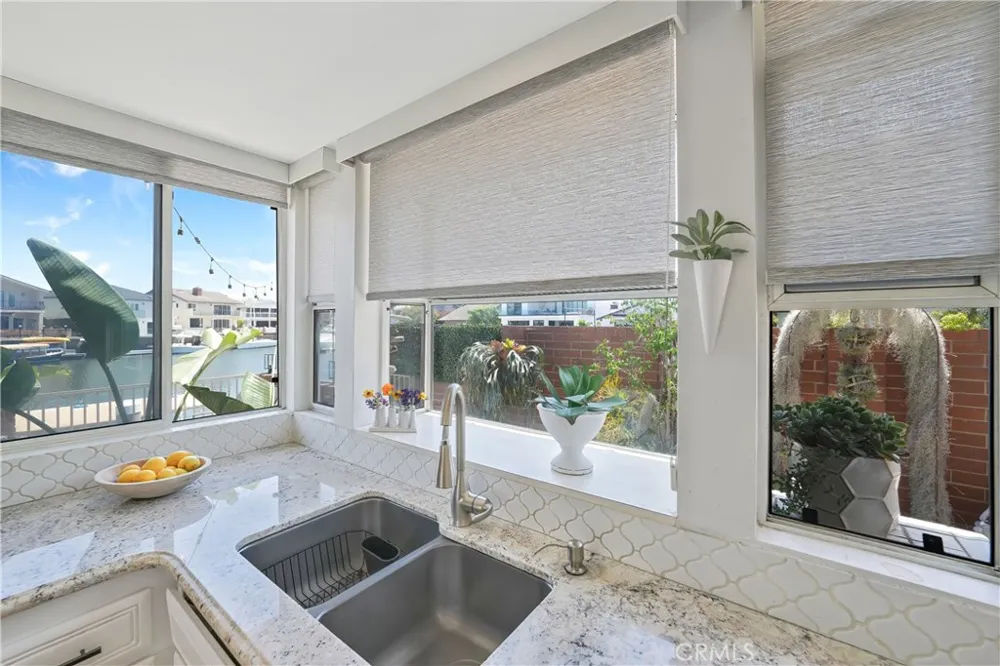 16266 Tisbury Huntington Beach, CA 92649