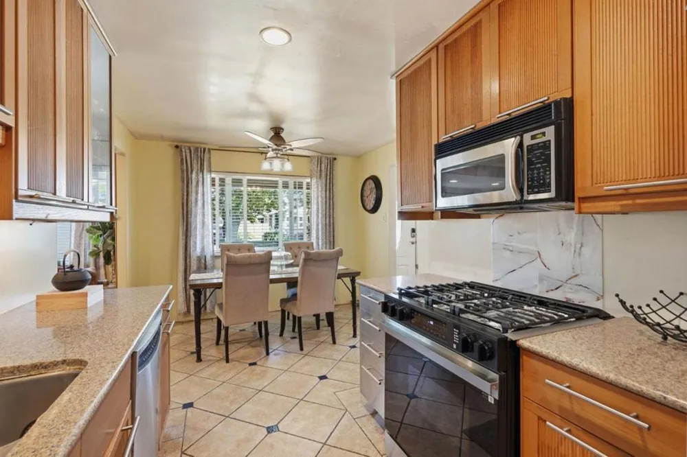 2115 Teakwood Street Vallejo, CA 94591