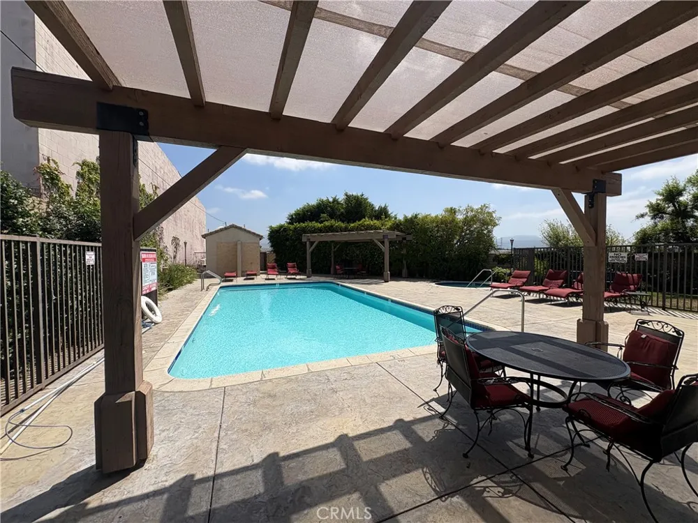 9382 Phoenix Pacoima, CA 91331