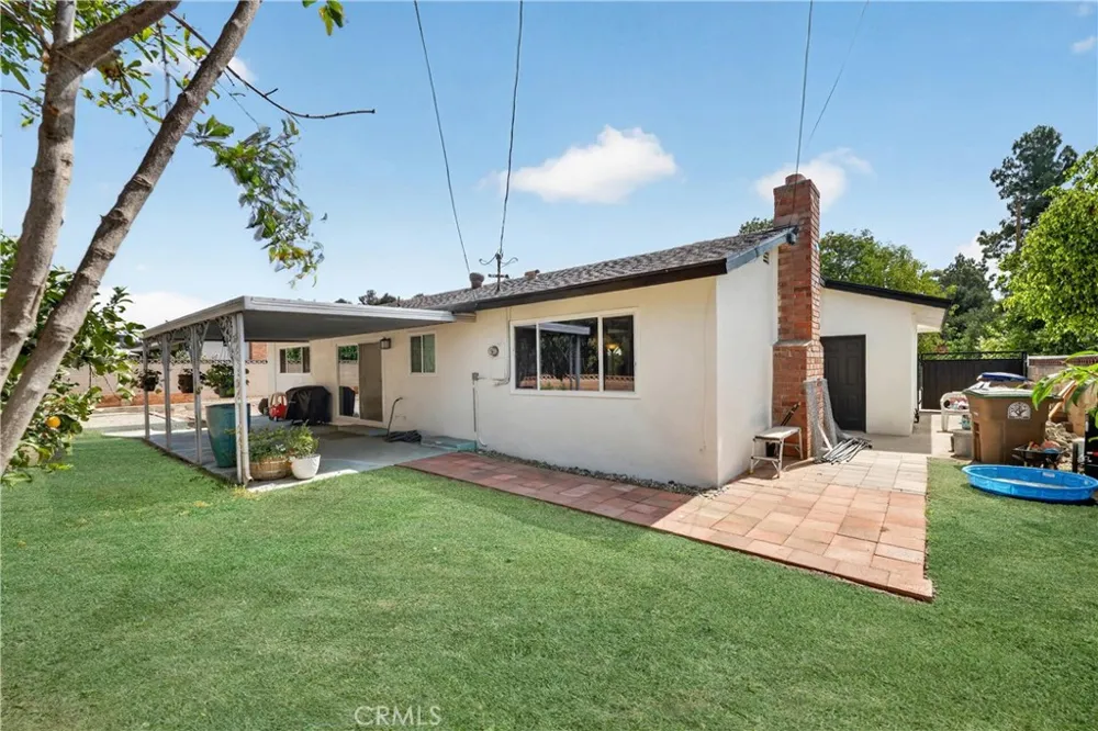 587 Sycamore Avenue Claremont, CA 91711