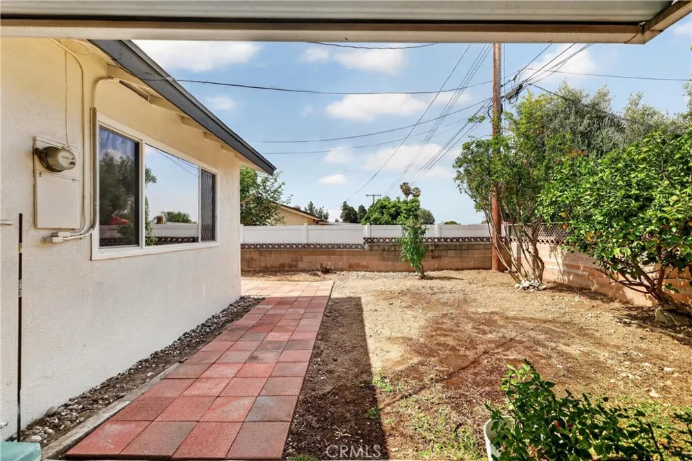587 Sycamore Avenue Claremont, CA 91711