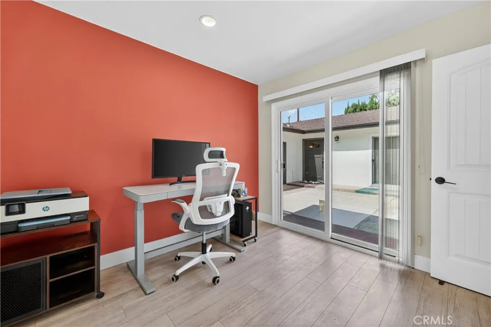 587 Sycamore Avenue Claremont, CA 91711