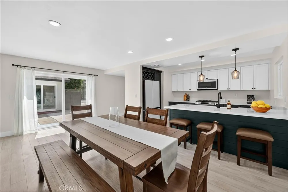 587 Sycamore Avenue Claremont, CA 91711