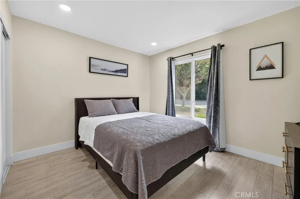 587 Sycamore Avenue Claremont, CA 91711