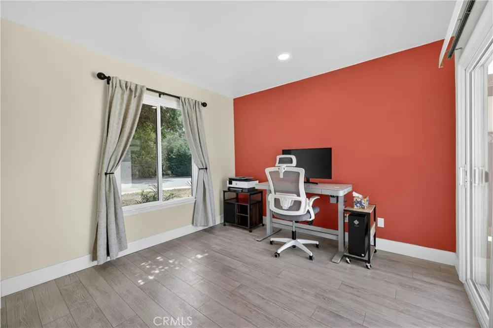 587 Sycamore Avenue Claremont, CA 91711