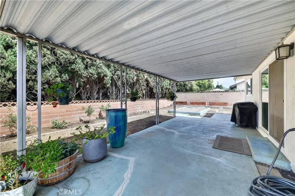 587 Sycamore Avenue Claremont, CA 91711