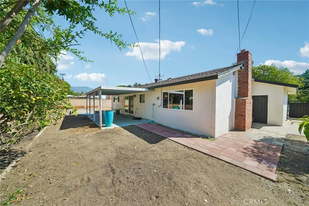 587 Sycamore Avenue Claremont, CA 91711