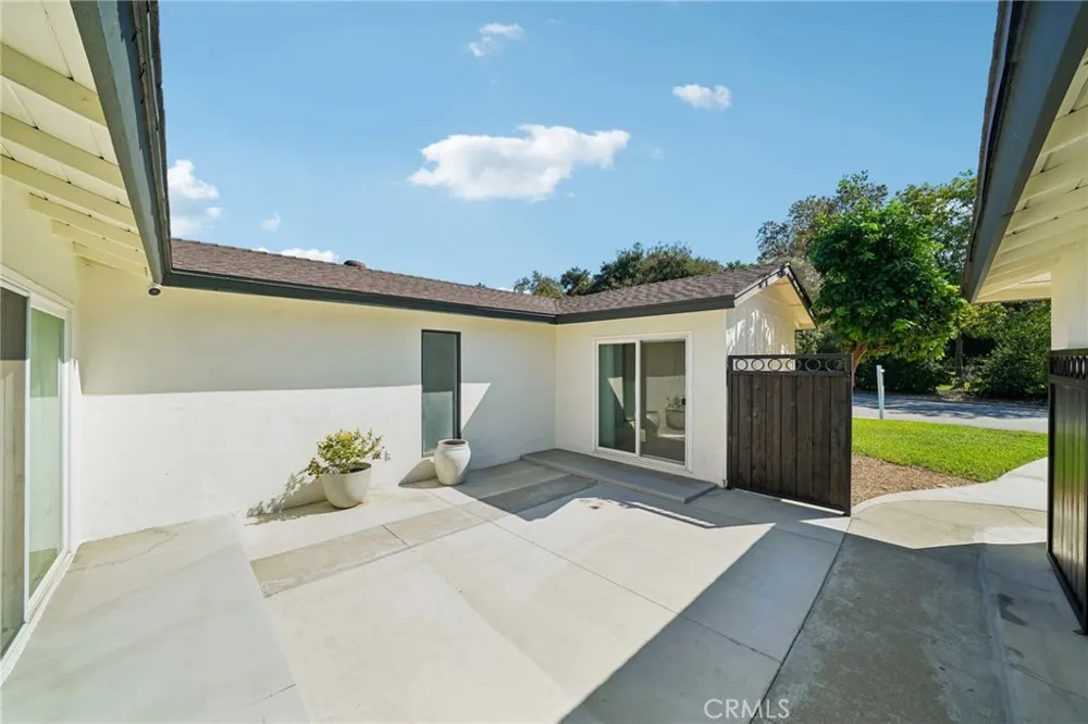 587 Sycamore Avenue Claremont, CA 91711