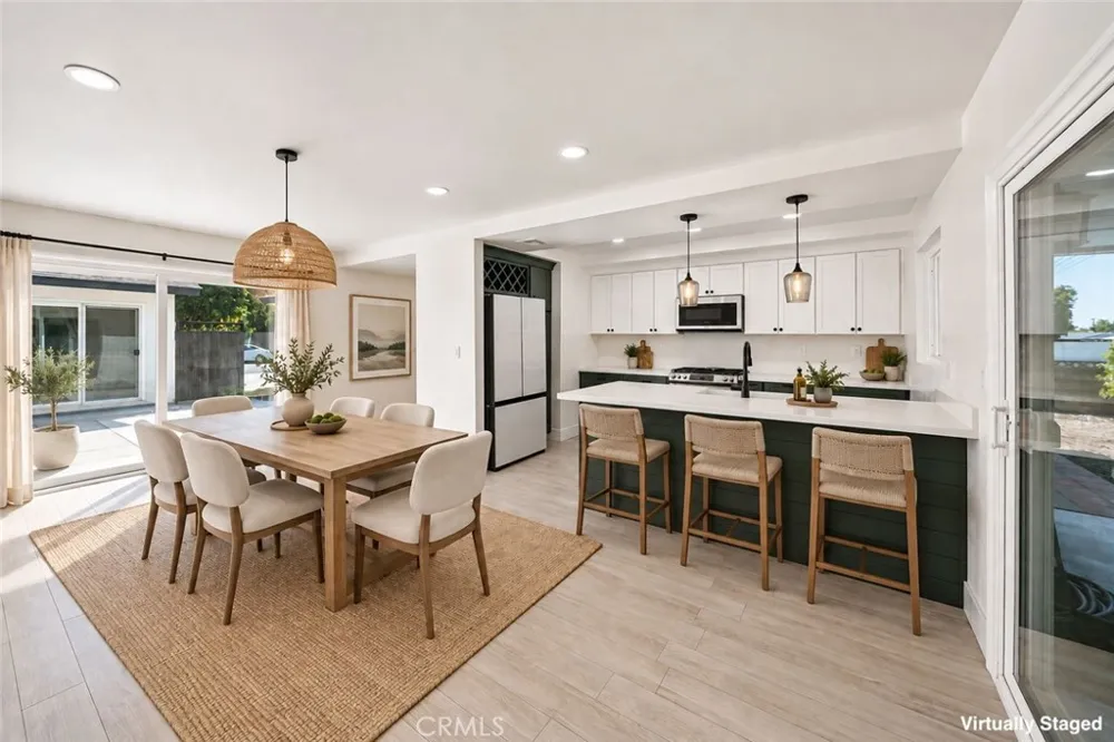 587 Sycamore Avenue Claremont, CA 91711