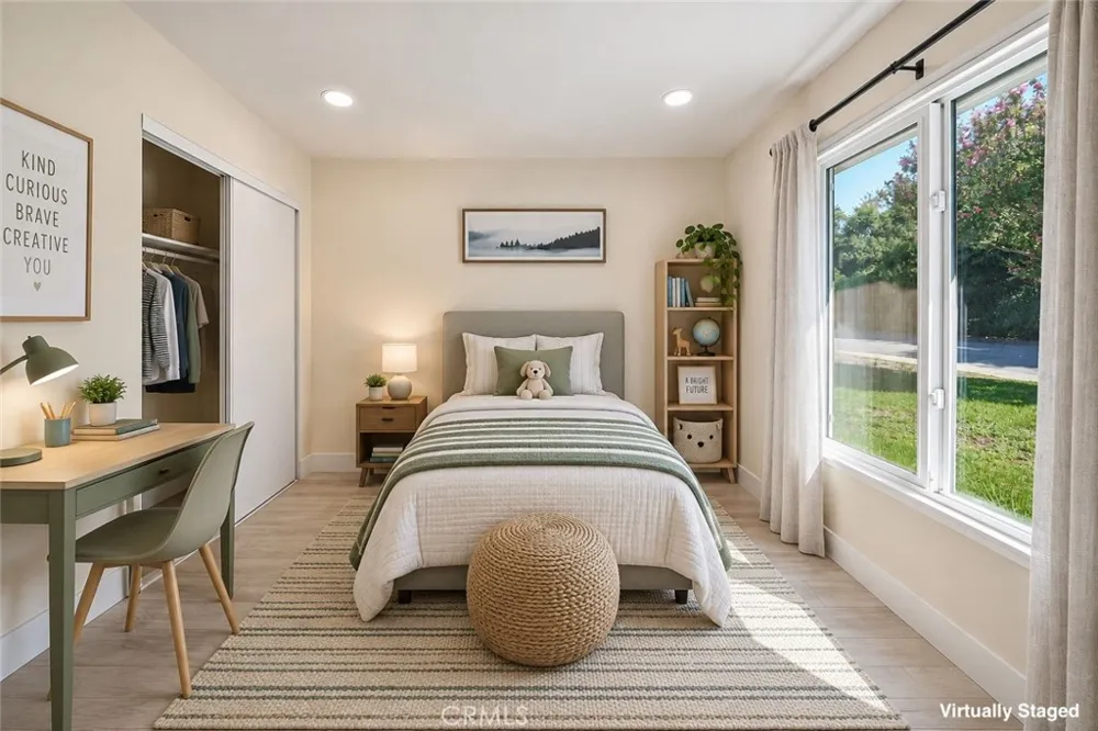 587 Sycamore Avenue Claremont, CA 91711