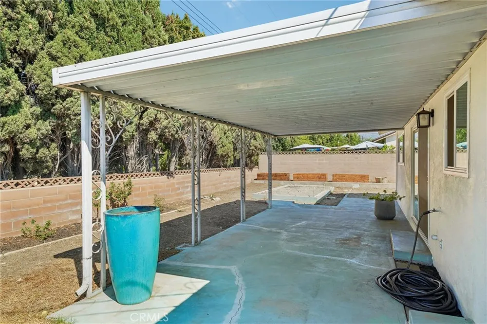 587 Sycamore Avenue Claremont, CA 91711