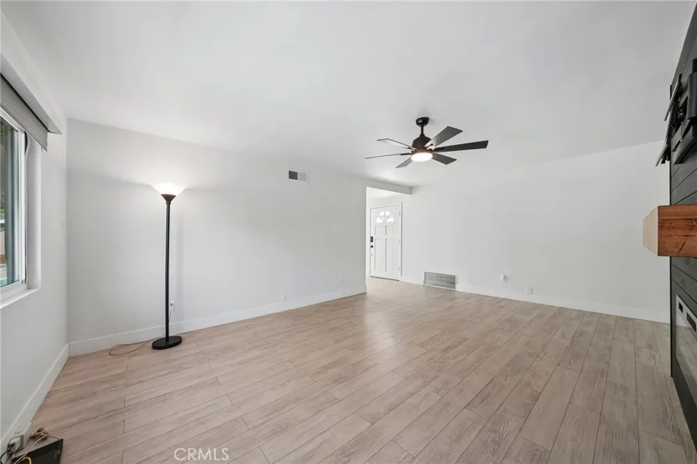 587 Sycamore Avenue Claremont, CA 91711