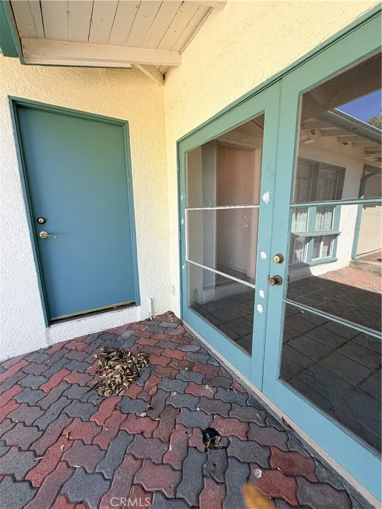 186 5th Avenue Monrovia, CA 91016