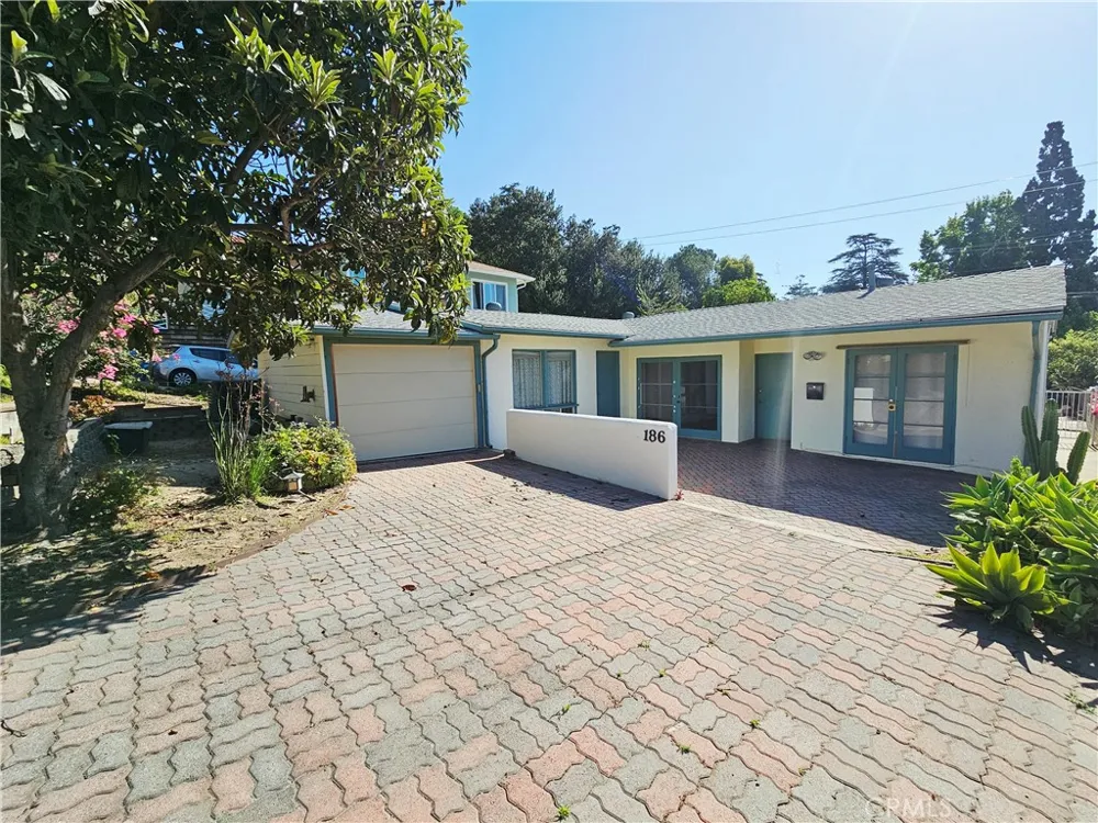 186 5th Avenue Monrovia, CA 91016