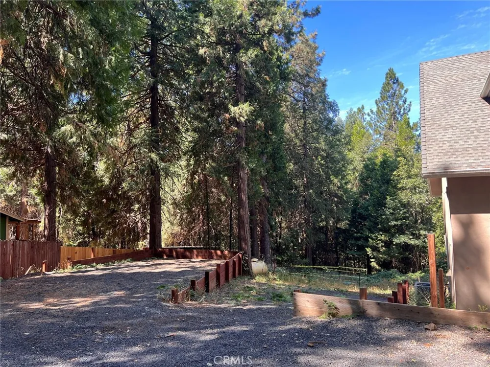14385 Holmwood Magalia, CA 95954
