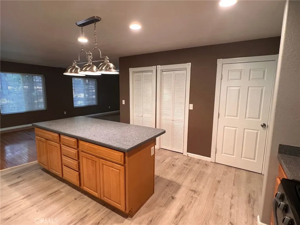 14385 Holmwood Magalia, CA 95954