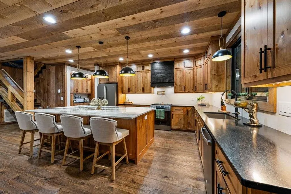 45 Shermans Court McCaysville, GA 30555