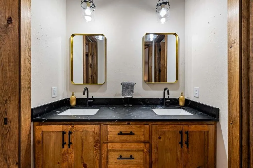 45 Shermans Court McCaysville, GA 30555