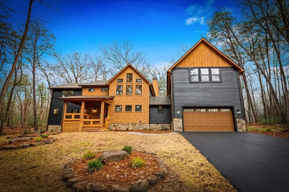 45 Shermans Court McCaysville, GA 30555