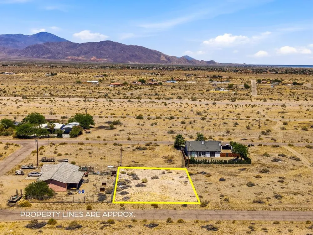 2591 Arrowhead Avenue Thermal, CA 92274