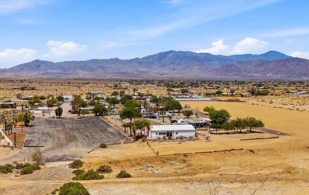 2591 Arrowhead Avenue Thermal, CA 92274