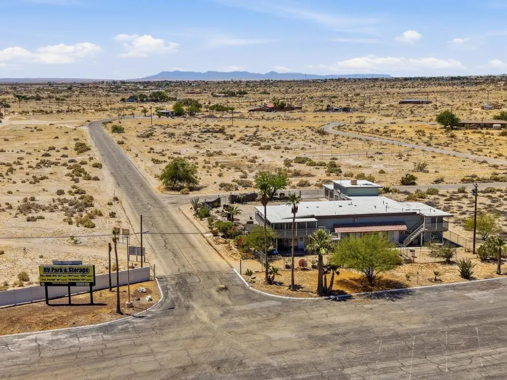 2591 Arrowhead Avenue Thermal, CA 92274