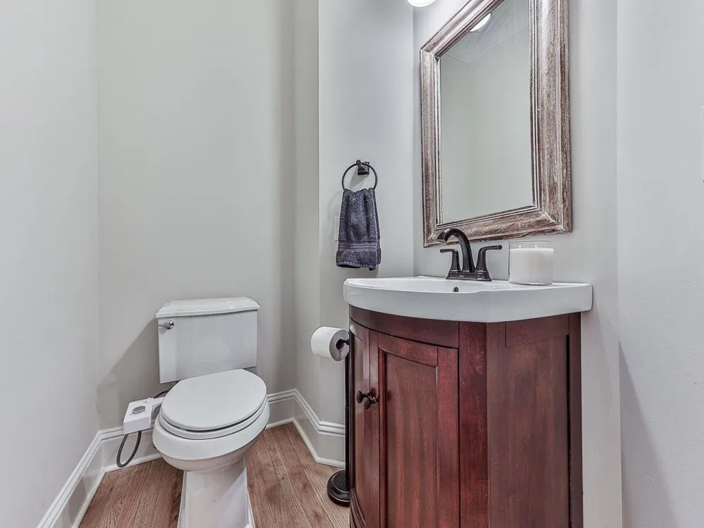 5037 Towne Lake Hills North Woodstock, GA 30189