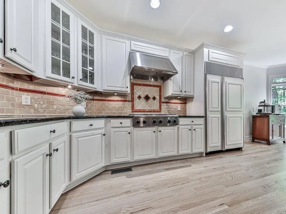 5037 Towne Lake Hills North Woodstock, GA 30189