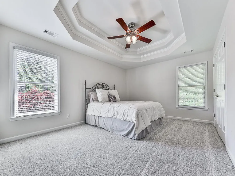 5037 Towne Lake Hills North Woodstock, GA 30189