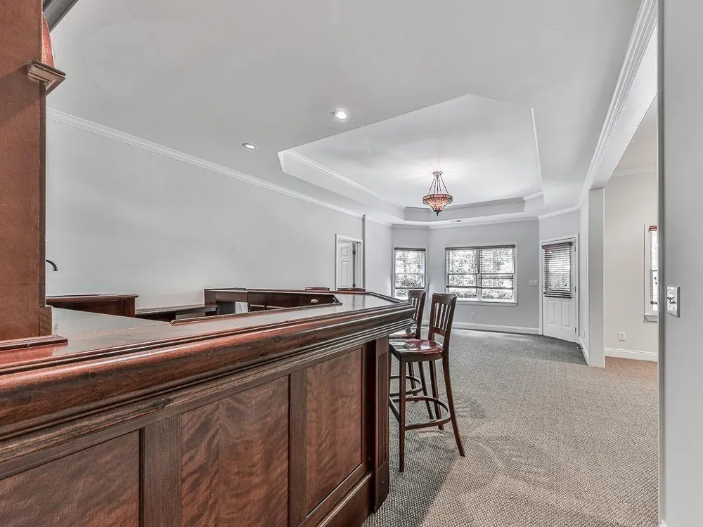 5037 Towne Lake Hills North Woodstock, GA 30189