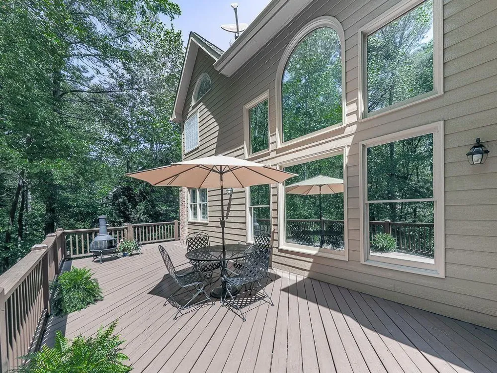 5037 Towne Lake Hills North Woodstock, GA 30189