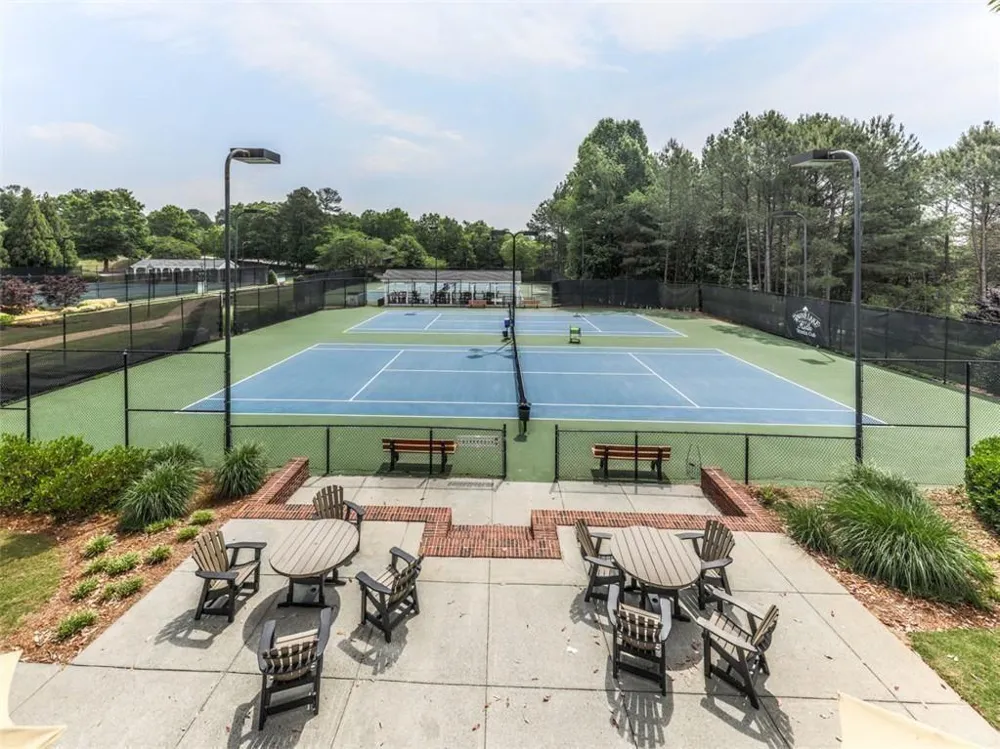 5037 Towne Lake Hills North Woodstock, GA 30189
