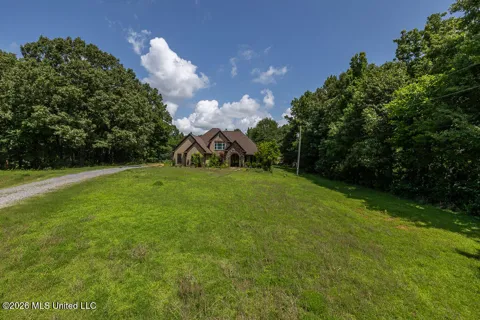 772 Hagen Road