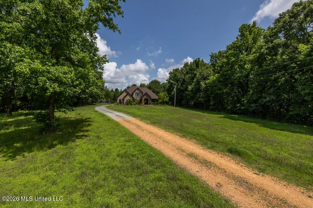 772 Hagen Road Coldwater, MS 38618