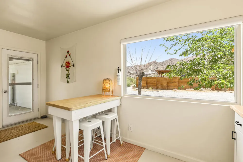 8669 Via Rocosa Road Joshua Tree, CA 92252