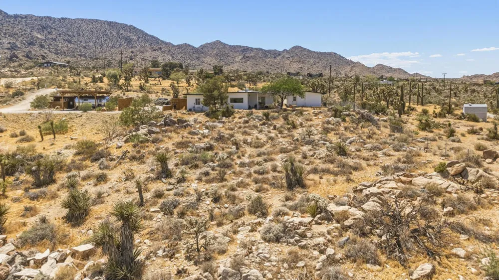 8669 Via Rocosa Road Joshua Tree, CA 92252