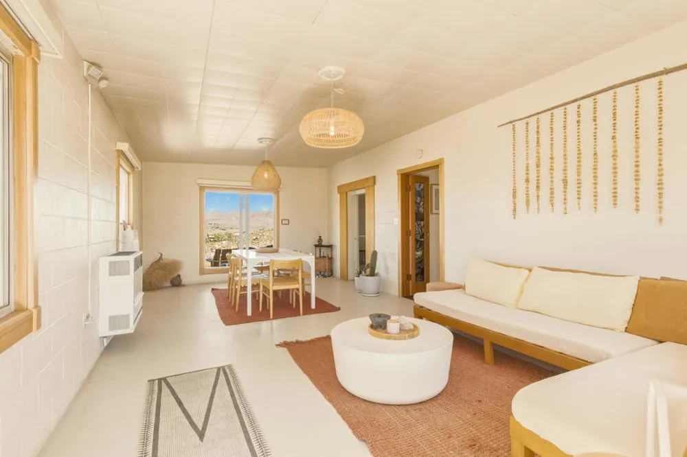 8669 Via Rocosa Road Joshua Tree, CA 92252